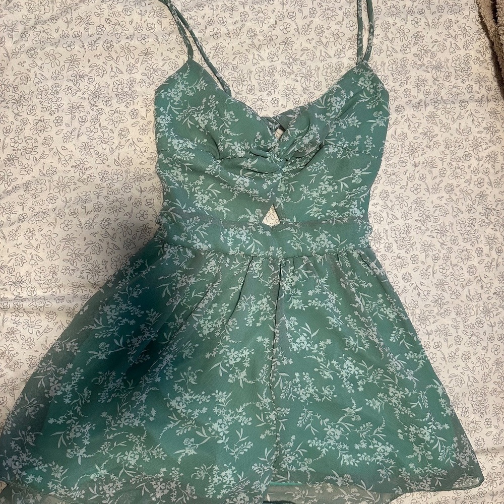 Windsor romper